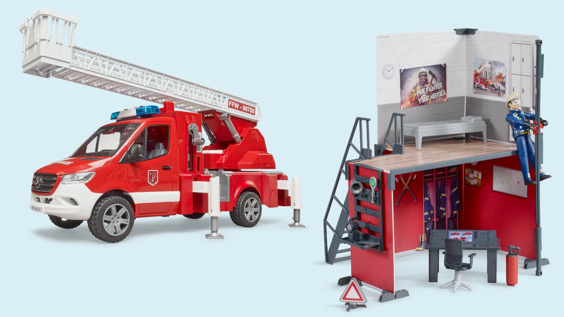 Bruder Spielwaren Feuerwehr Set. Bruder Spielwaren Feuerwehr Set.