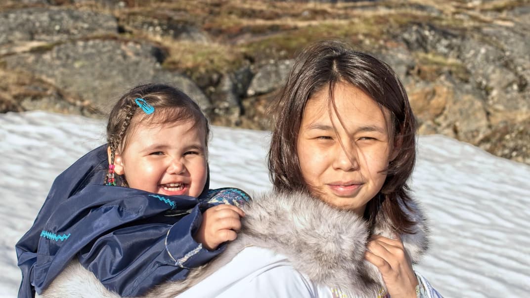 Inuit Mutter und Kind.