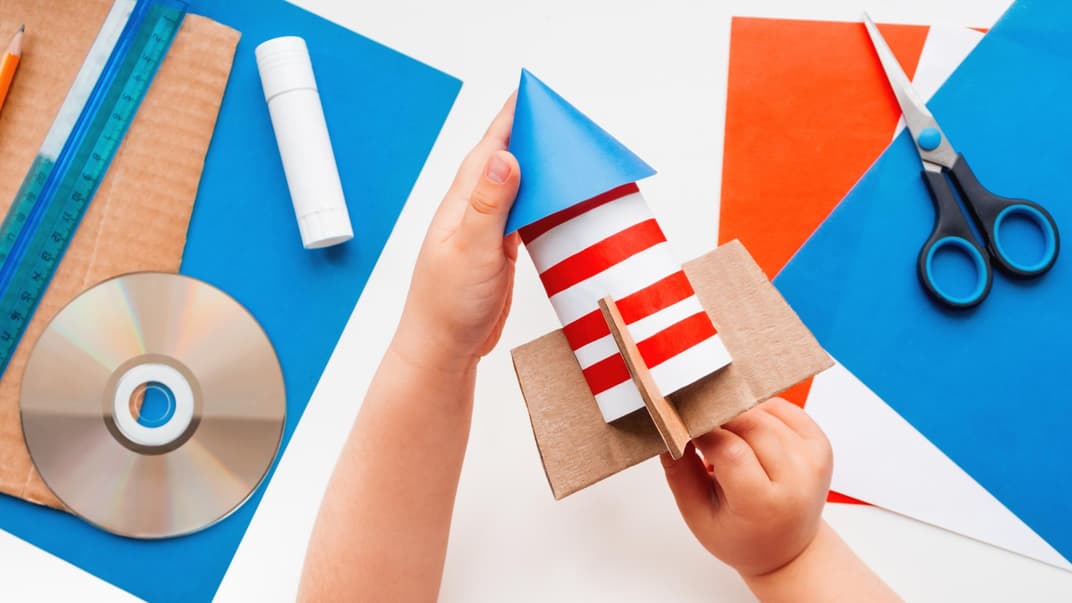 Ein gebastelter Leuchtturm 