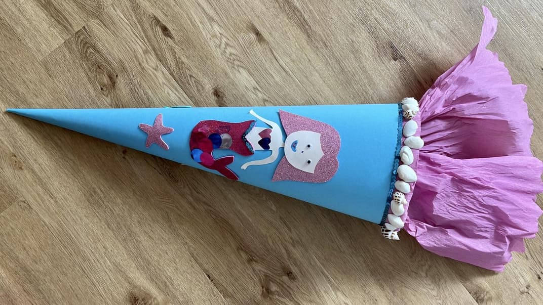 Eine Meerjungfrauen Schultüte