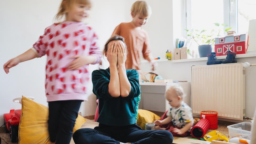 Wilde Kinder, geschaffte Mama.
