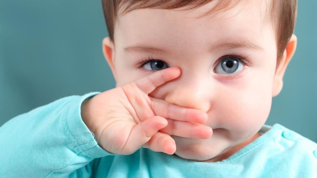 Ätherische Öle können bei Babys zu Atembeschwerden oder sogar Atemnot führen. 