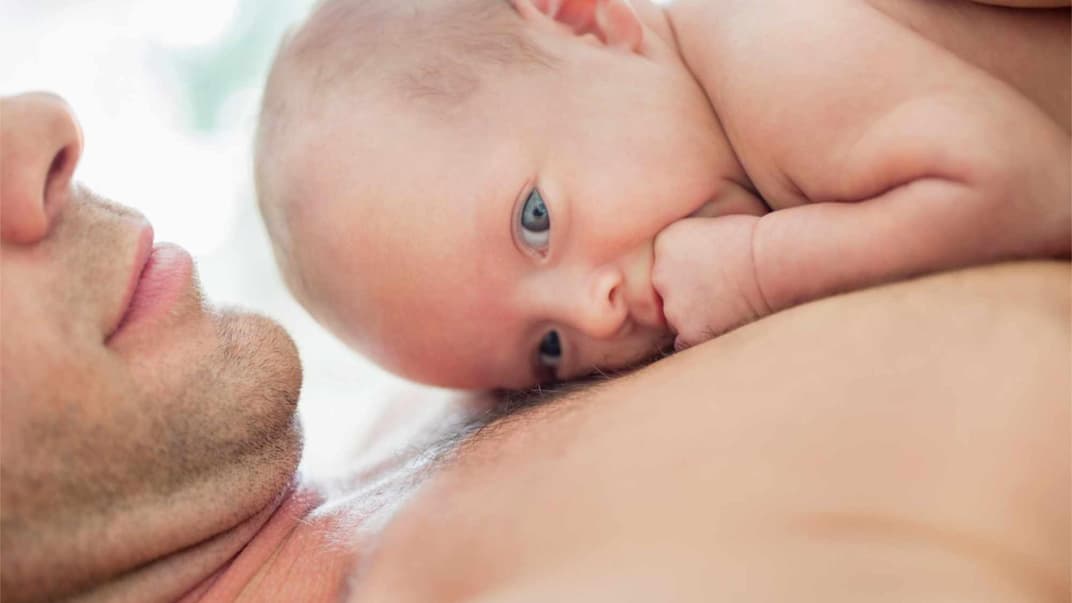 Wie praktisch es doch wäre, wenn Mama und Papa sich das Stillen einfach teilen könnten ... 