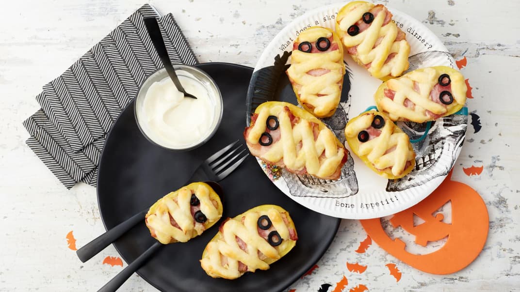 Halloween-Mumien zum Essen.