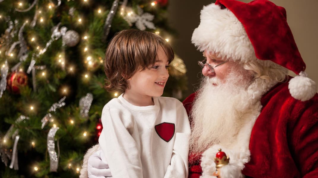 Der Besuch vom Nikolaus ist für Kinder ein aufregender Moment.