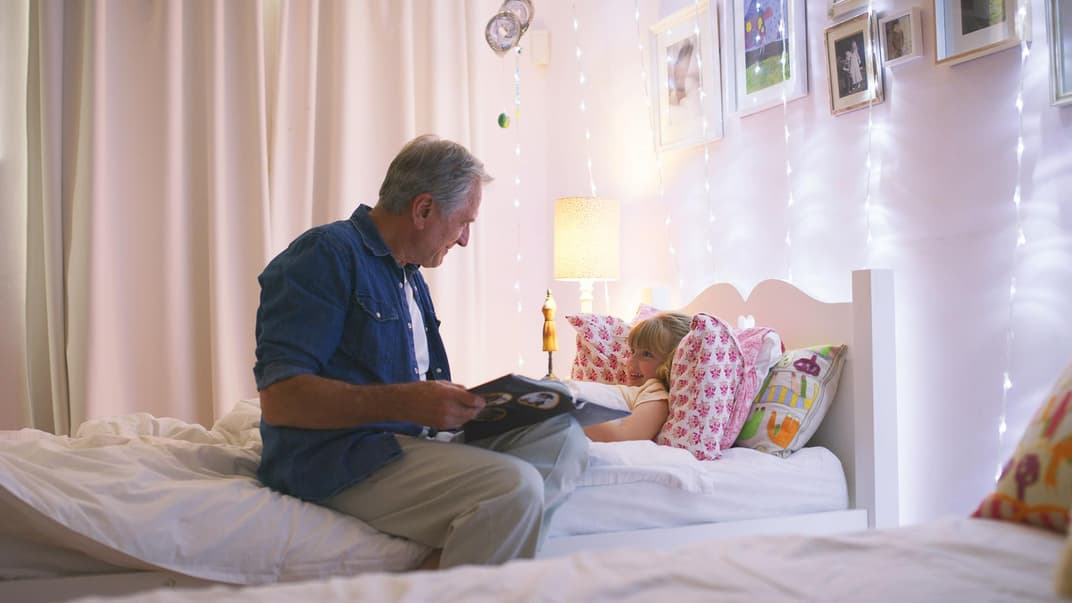 Mit ein wenig Gewöhnung klappt das Schlafen bald auch woanders.