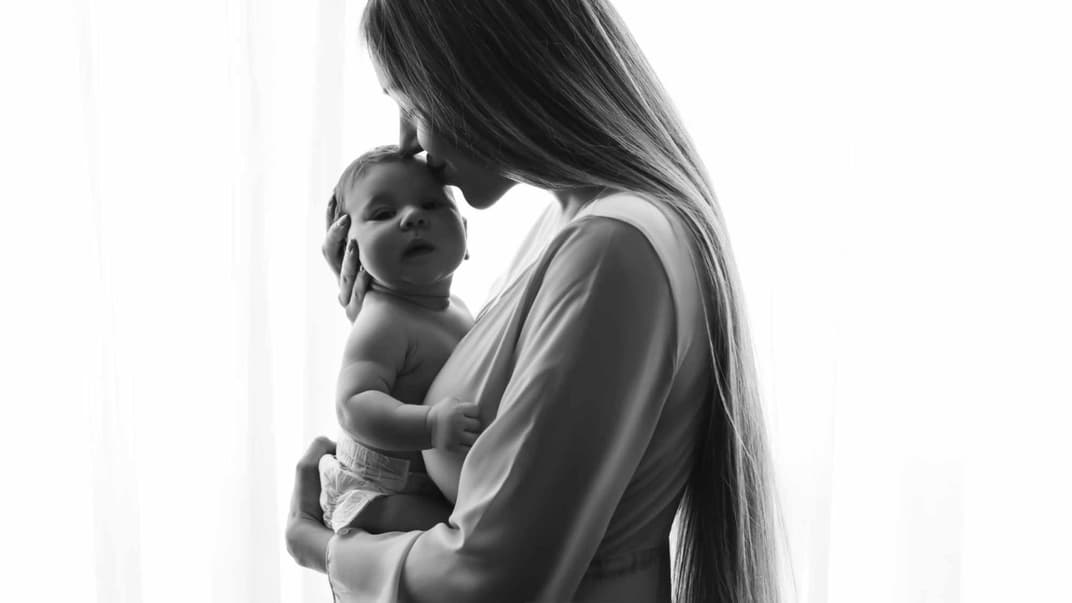 Viele Neu-Mamas wollen es besser machen als die eigene Mutter. 