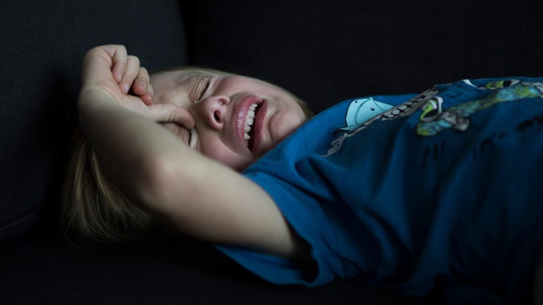 Wachstumsschmerzen sind Ruheschmerzen und treten ausschließlich abends oder nachts auf. 