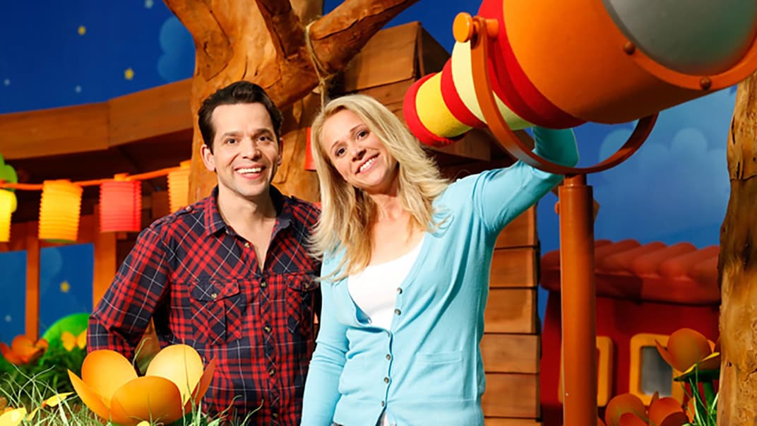 Die Sandmännchen-Moderatoren Singa Gätgens und Juri Tetzlaff.