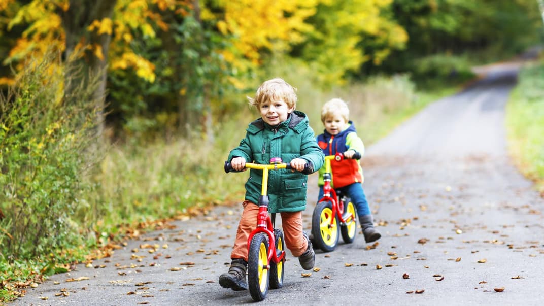 Laufräder führen Kinder ans Fahrradfahren ran