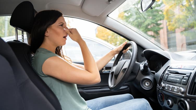 Mit Kindern an Board kann es schnell passieren, dass das Auto mal stinkt. 