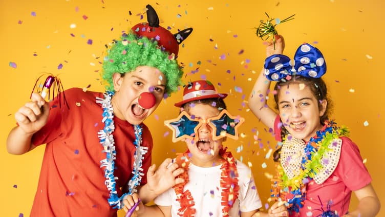 Fasching: Verkleidete Kinder.