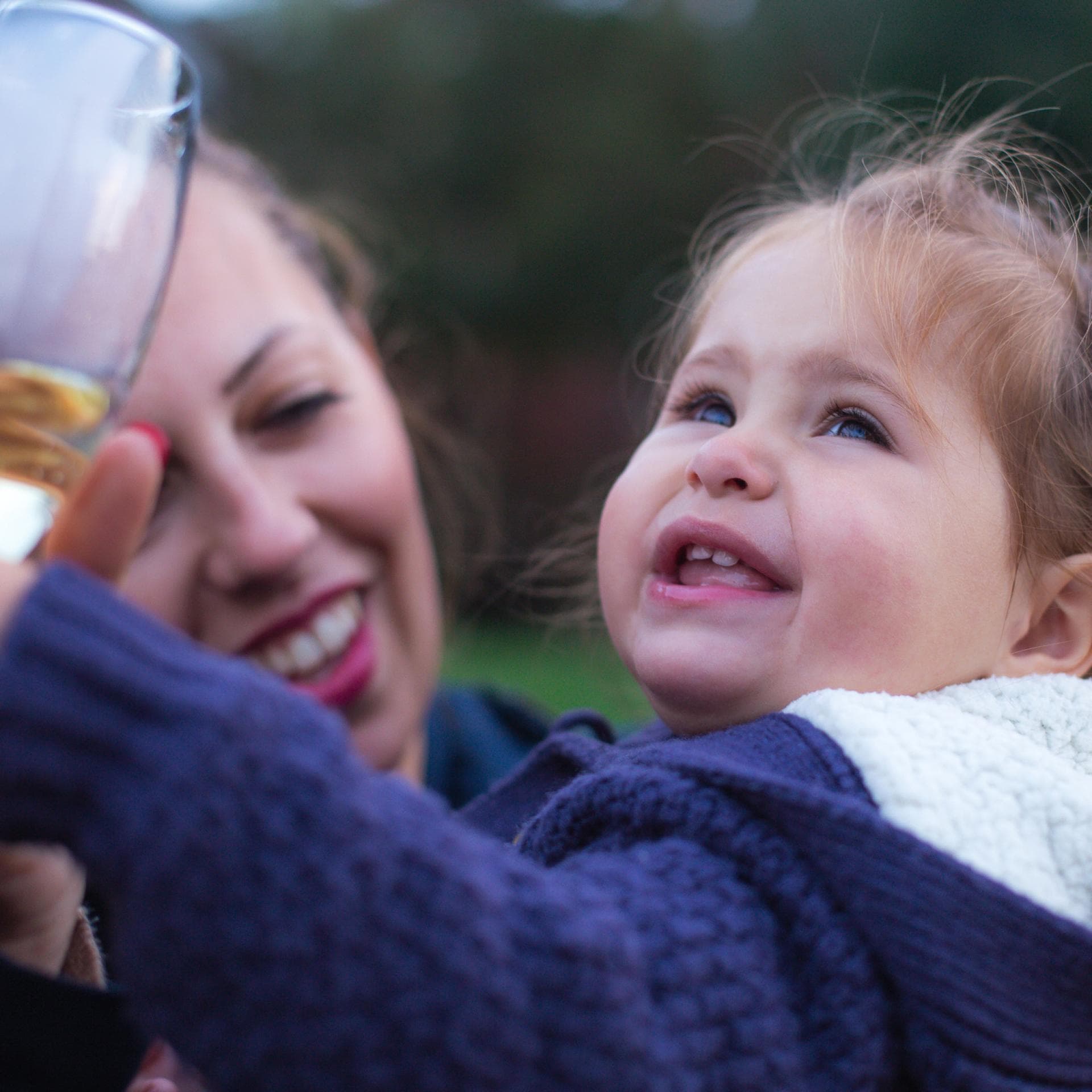 Dürfen Kinder alkoholfreien Sekt oder alkoholfreies Bier trinken?