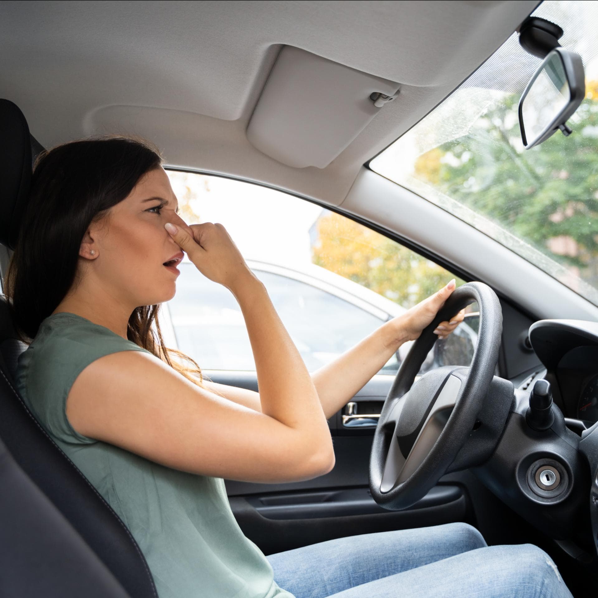 Mit Kindern an Board kann es schnell passieren, dass das Auto mal stinkt. 
