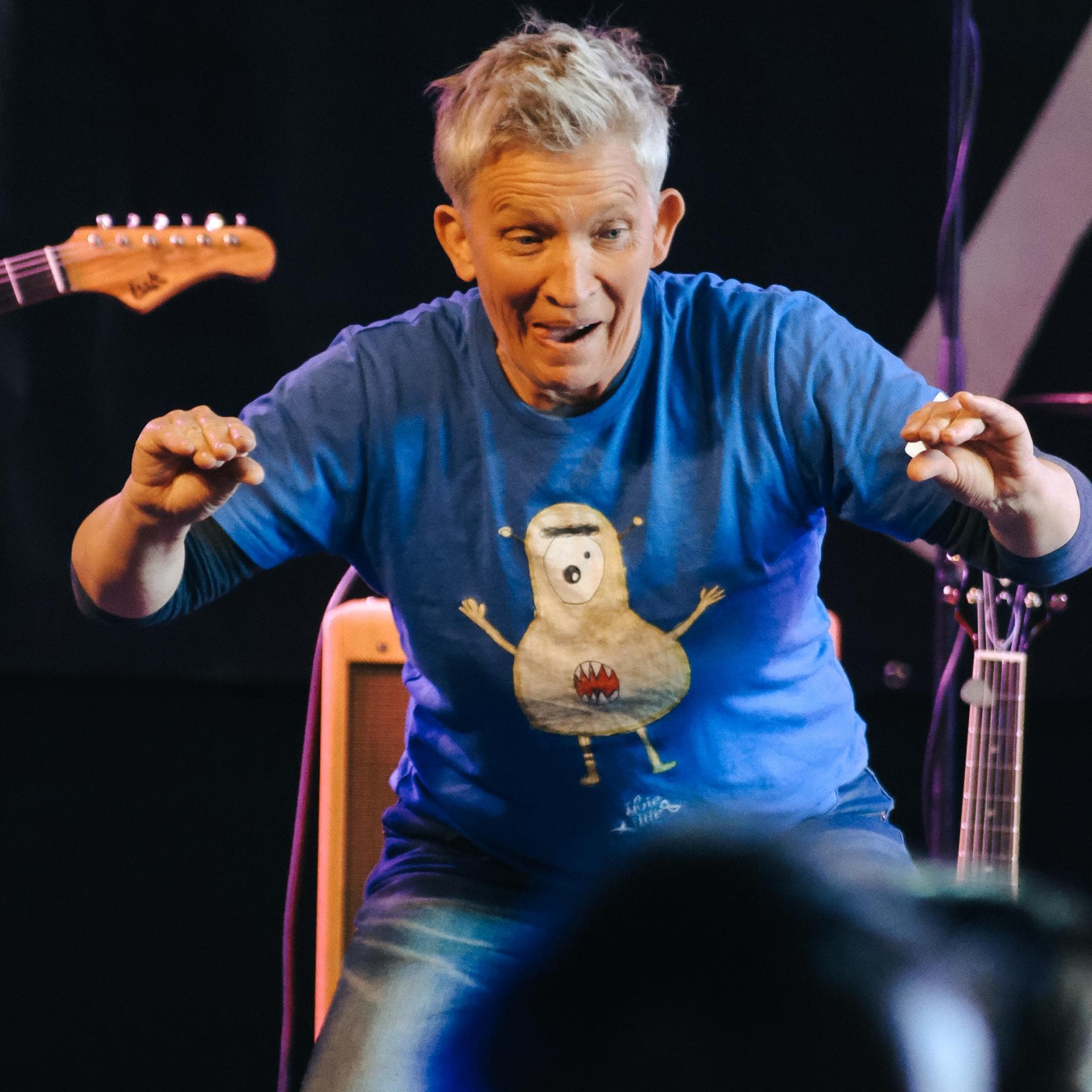 Suli Puschban in ihrem Element auf der Bühne.