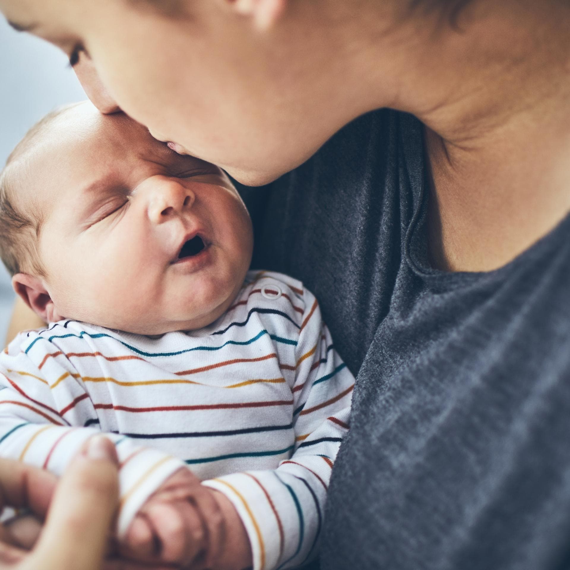 Den größten Ratgeberbedarf haben sicher Neueltern, aber auch später gibt es immer mal