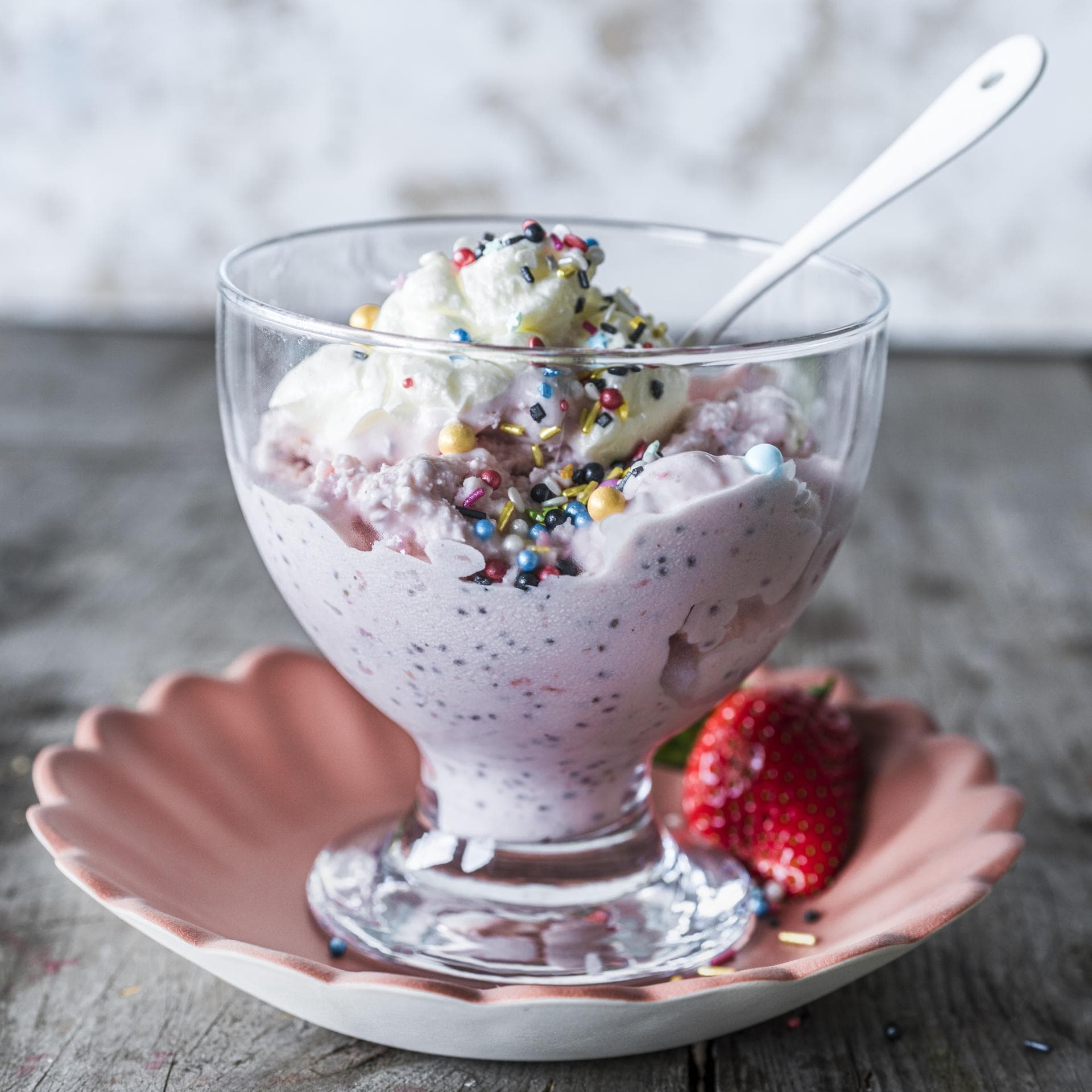 Erdbeer-Frozen-Yoghurt für Kinder Erdbeer-Frozen-Yoghurt