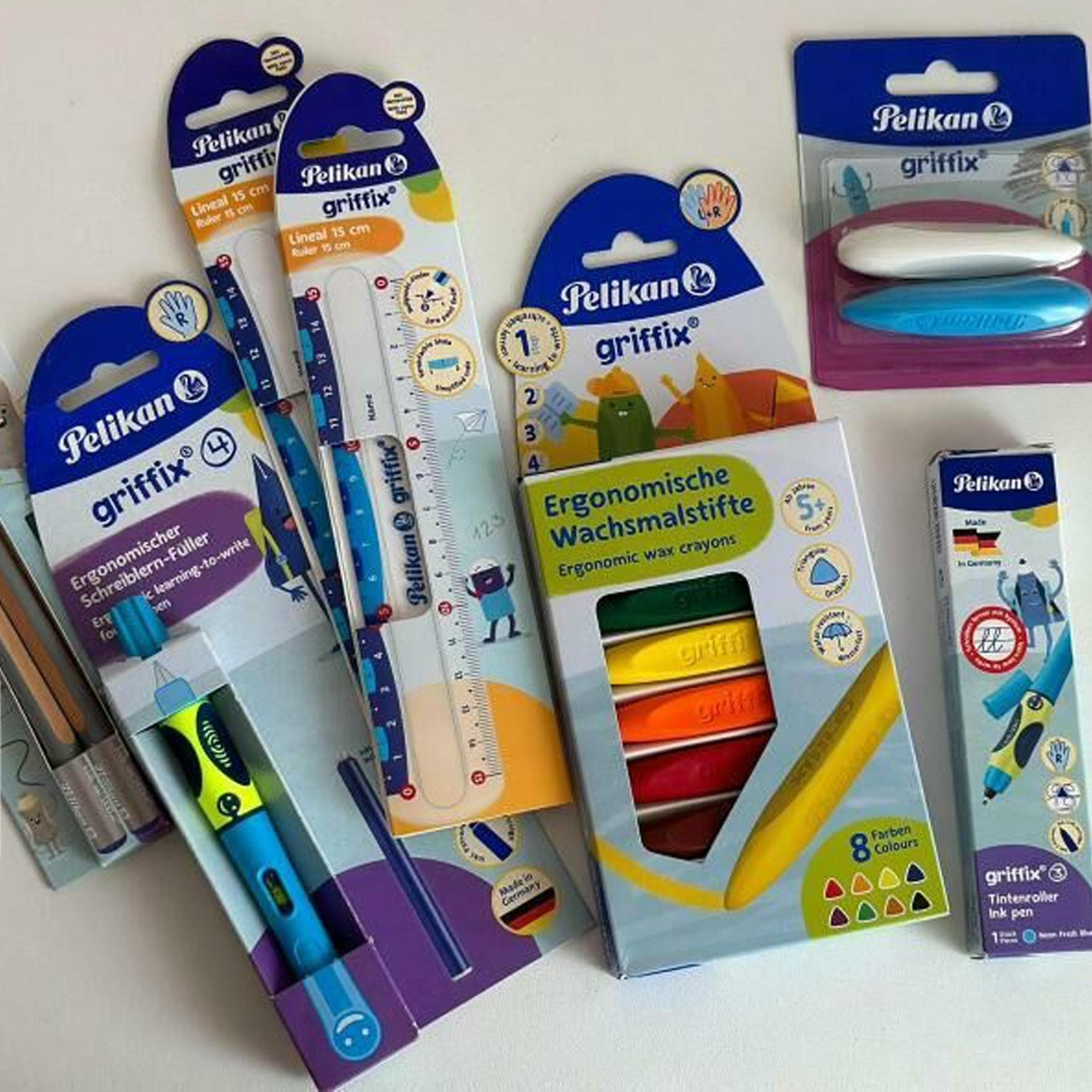 Mama Tatjana und ihre beiden Töchter sind echte Fans des griffix Schreiblernsystems.