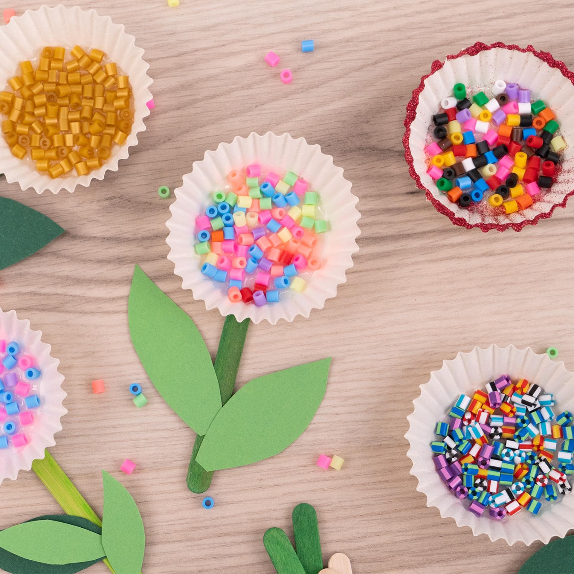 Blumen aus Perlen machen