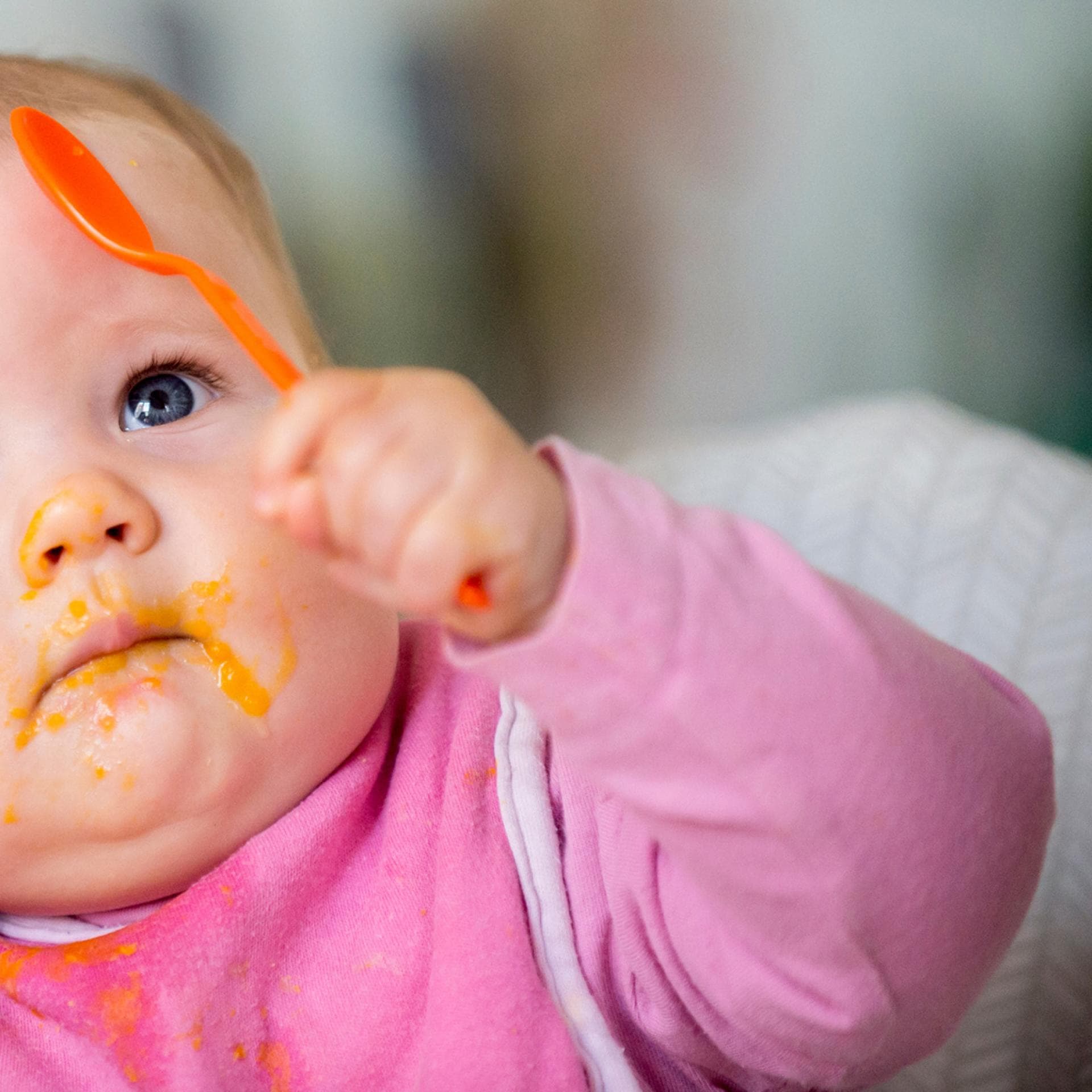 Der Löffel ist so manchem Baby nicht geheuer.