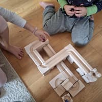 Das Kugelbahnsystem CUBORO JUNIOR im Test.