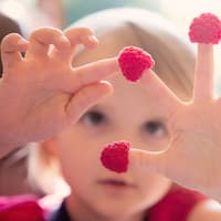 1, 2, 3, 4, 5 ... die ersten Zahlen lernen Kinder meist schon früh spielerisch kennen.