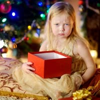 Die Eltern geben sich so viel Mühe im Advent, doch das Kind ist nur unzufrieden ...