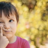 In einer bestimmten Phase lieben es Kinder, die Eltern mit Warum-Fragen zu löchern.