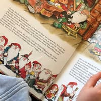 Kann man seinem Kind mit gutem Gewissen die Geschichte vom Weihnachtsmann erzählen? In diesem Fall hat sich unsere Autorin für "Ja" entschieden. Bei anderen Büchern stimmt sie allerdings für ein eindeutiges "Nein!".