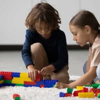 Typisches Mädchen- oder Jungsspielzeug? Das soll es so bei Lego nicht mehr geben.