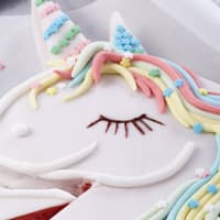 Bunter Einhornkuchen