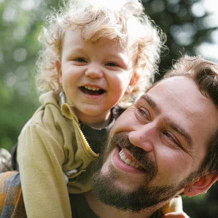 Papa und Sohn.