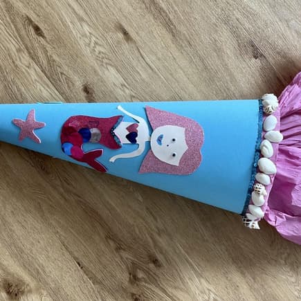 Eine Meerjungfrauen Schultüte