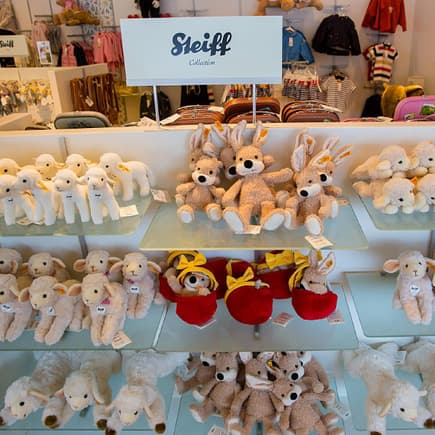 Steiff Kuscheltiere im Laden