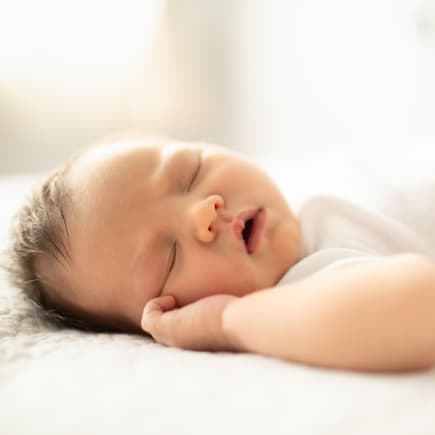 Baby schläft.