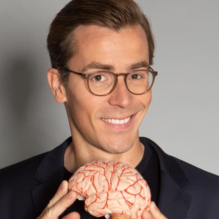 Ein Porträt von Dr. Johannes Wimmer.