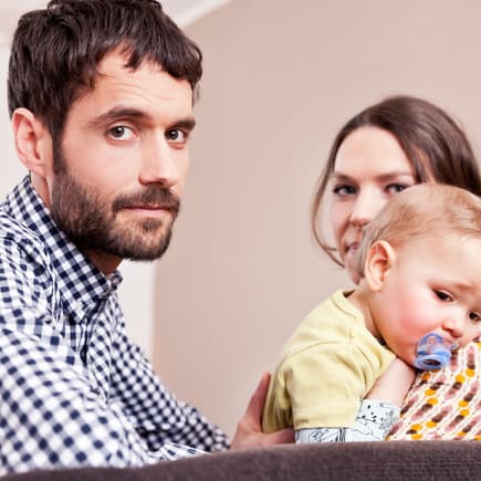 Der Kinderbonus soll Familien entlasten. Die Auszahlung lässt aber noch auf sich warten. 