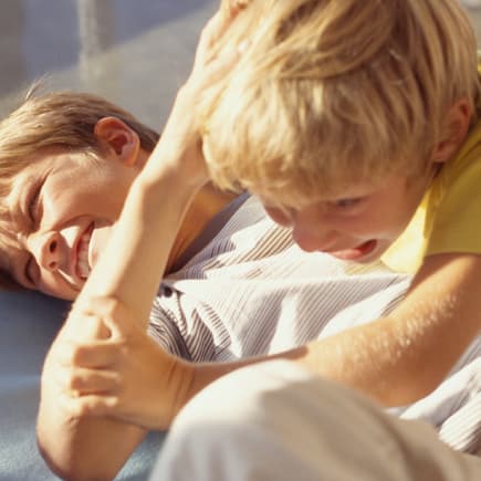 Wie oft stellen sich Eltern diese Frage: "Können sie sich nicht einfach vertragen?"