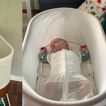 Der "SNOO Smart Sleeper" macht auch die großen Geschwister neugierig.