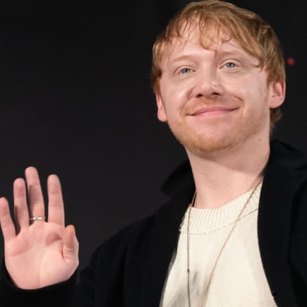 Obwohl er schon viel im Rampenlicht stand, ist Rupert Grint nach wie vor ein bodenständiger und zurückhaltender Mensch – 2020 ist er Vater einer Tochter geworden.