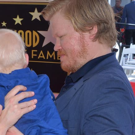 Kirsten Dunst und Eheman Jesse Plemons mit ihrem ersten Sohn Ennis Howard.