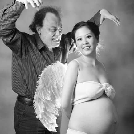 Was soll uns dieses gruselige Schwangerschaftsfoto wohl sagen?