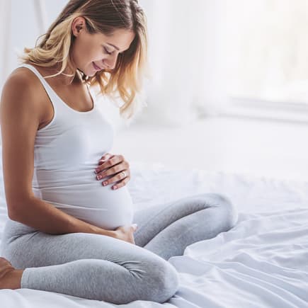 Am Ende der Schwangerschaft kann das Warten aufs Baby ganz schön an den Nerven zehren. 