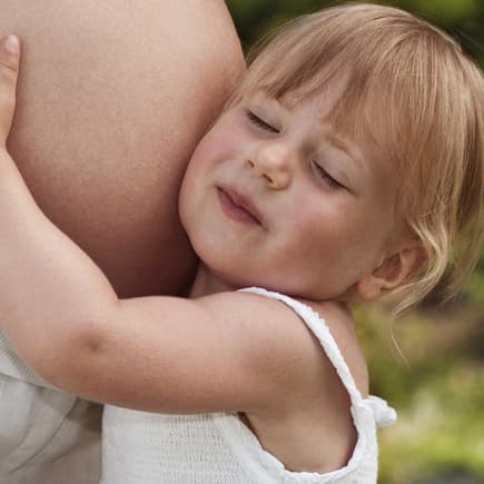 Wir zeigen euch alle Schwangerschaftswochen auf einen Blick.