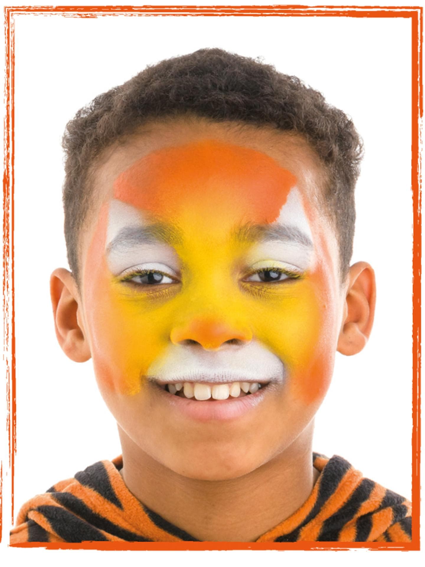 Tiger schminken: Orange darf auch nicht fehlen. Tiger schminken: Orange darf auch nicht fehlen.