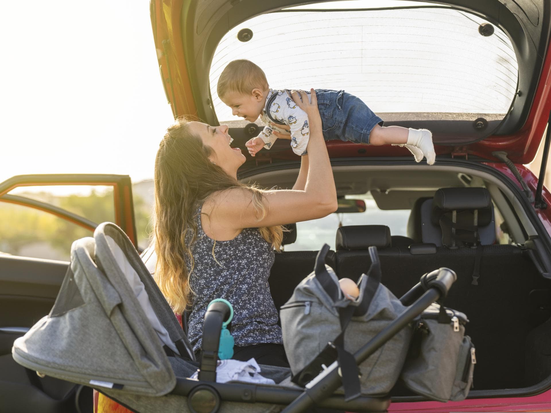 Mit dem Kinderwagen zu reisen, kann ein tolles Erlebnis sein Mit dem Kinderwagen zu reisen, kann ein tolles Erlebnis sein