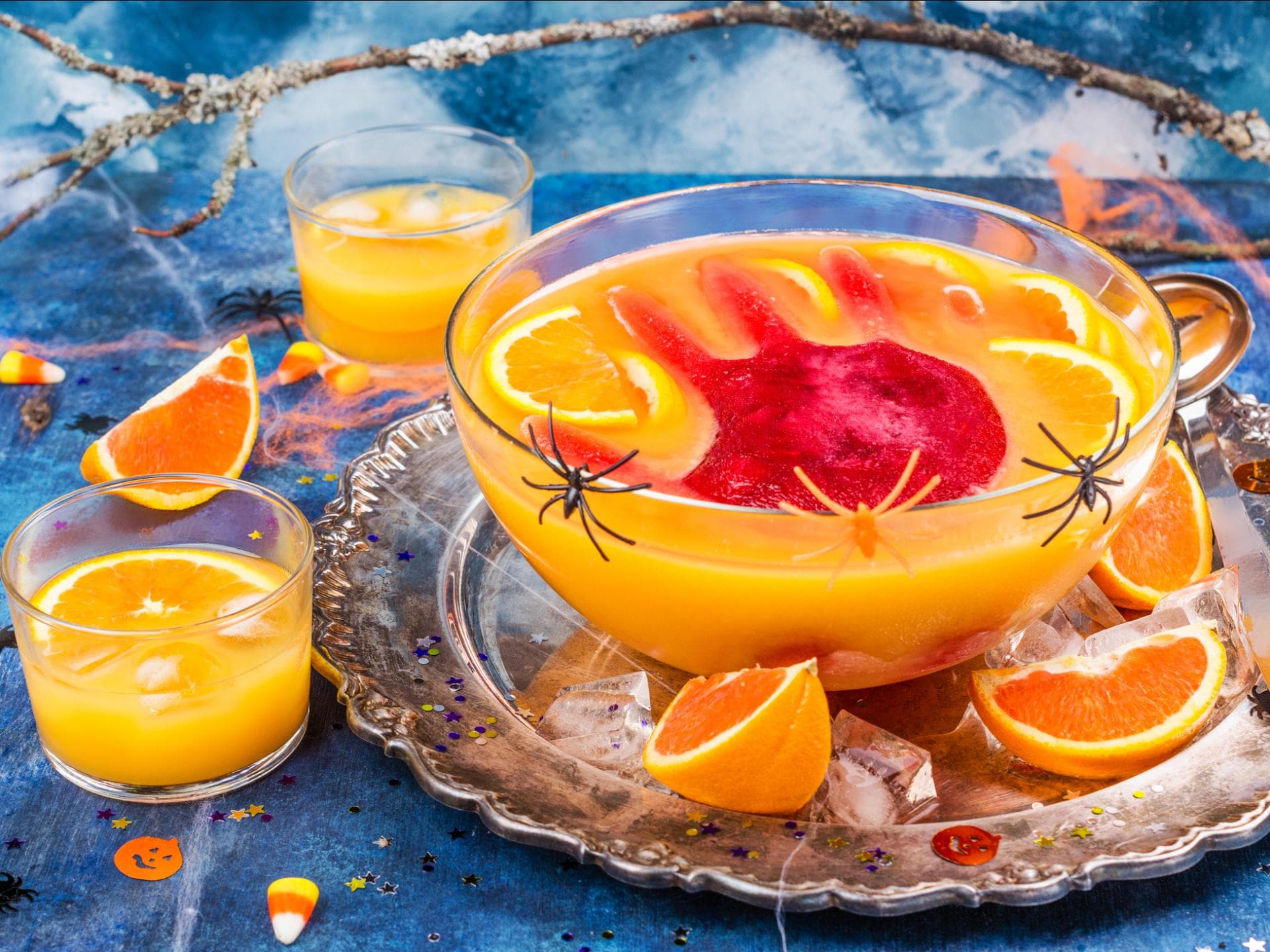 Schaurig-schöne Kinderbowle für Halloween.