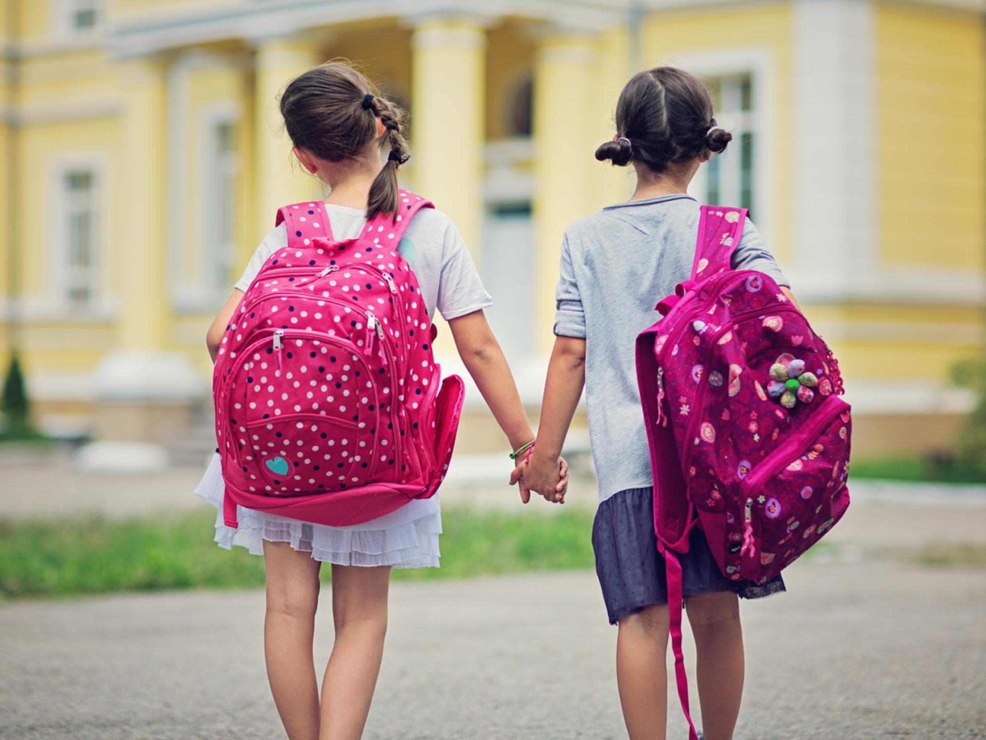 Mit dem richtigen Schulranzen wird der Schulanfang für jedes Mädchen zu einem unvergesslich freudigen Ereignis.