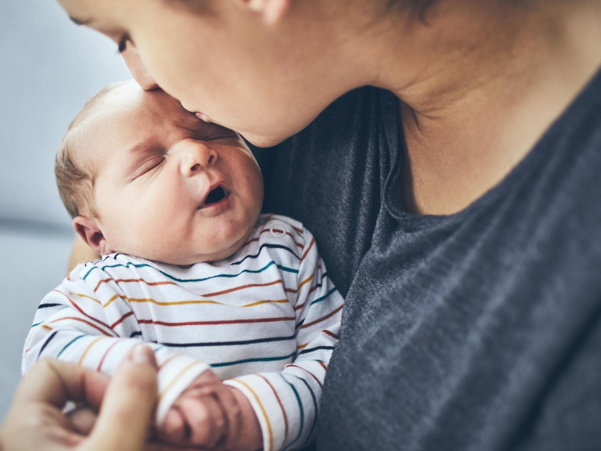 Den größten Ratgeberbedarf haben sicher Neueltern, aber auch später gibt es immer mal