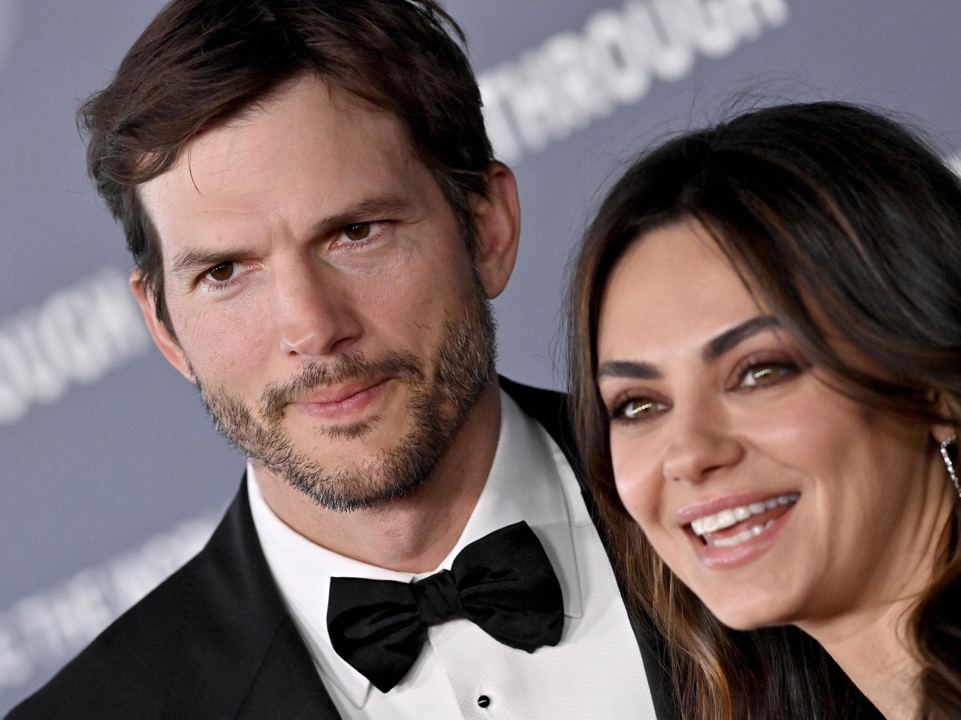 Ashton Kutcher und Mila Kunis Ashton Kutcher und Mila Kunis.